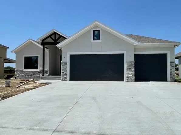 15546 Talon Dr, Basehor, KS 66007