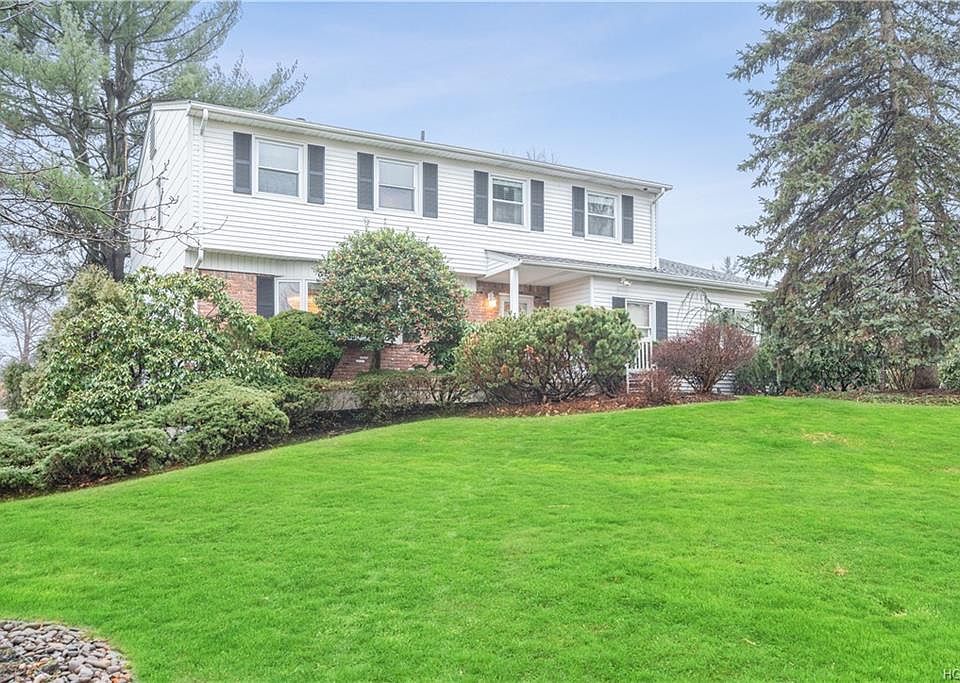 1st image of 15 Ferndale Rd