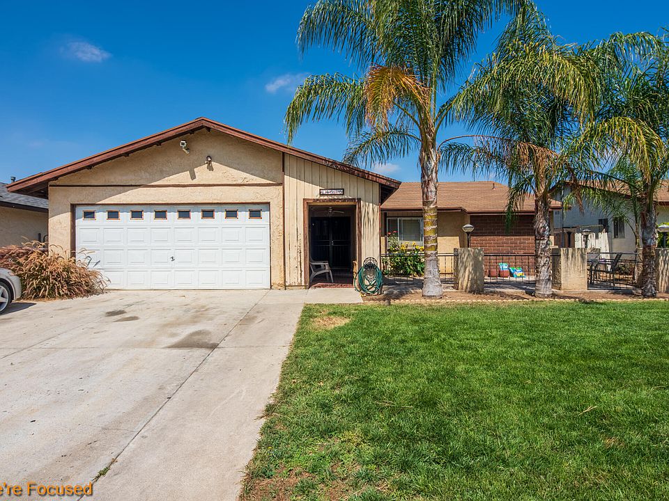 1st image of 14945 Cliffrose Ct