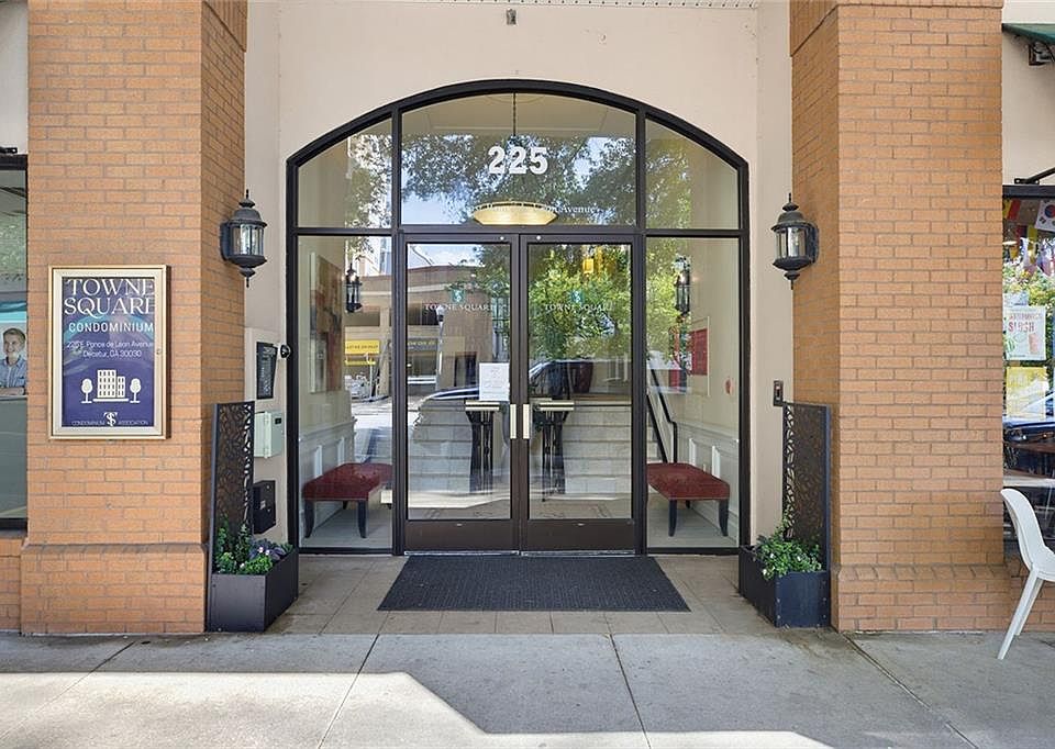 1st image of 225 E Ponce De Leon Ave APT 315