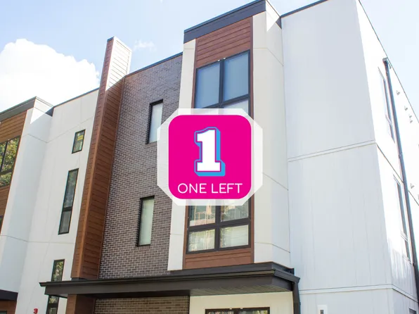 1009 W Stoughton