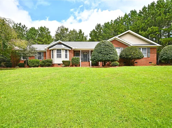 113 Haines Rd, Pickens, SC 29671