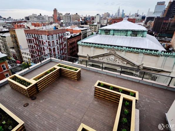 227 Grand Street image 7 of 7