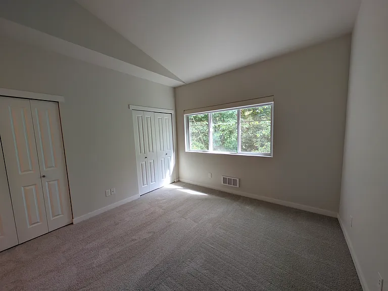 2203 NW Moraine Pl — Photo 10