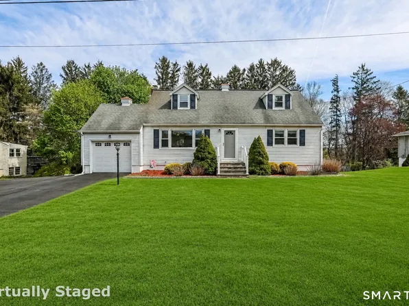 6 Country Ridge Road, Danbury, CT 06811