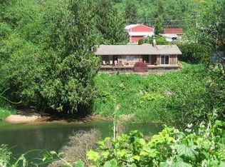 19625 W Creek Loop, Beaver, OR 97112