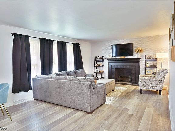 4th image of 548 Murray Hill Dr