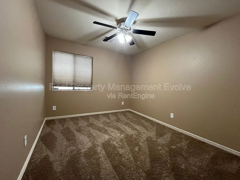 12022 W Morning Dove Dr — Photo 29