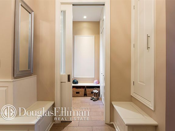 3rd image of 203 W 87th St APT 48