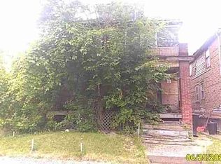 6079 Rohns St, Detroit, MI 48213