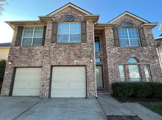 337 Lasso St, Angleton, TX 77515