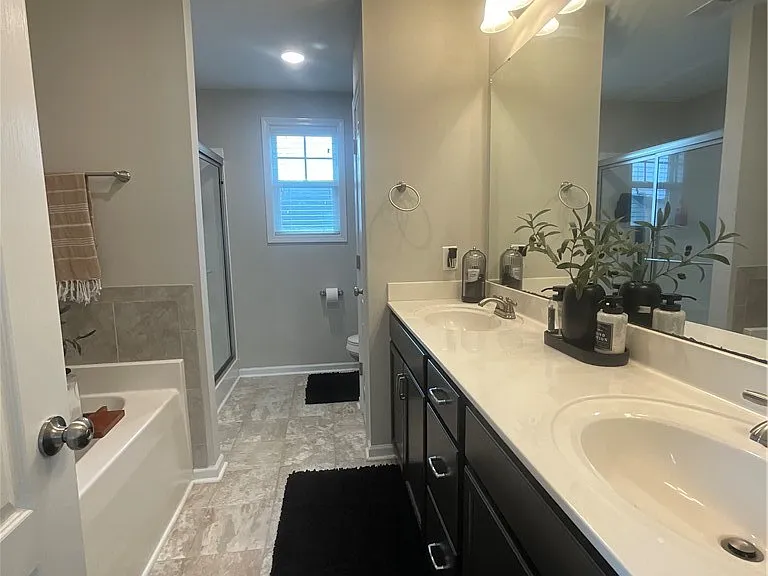134 Chatfield Dr — Photo 18