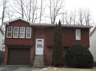 166 Ray Ave, Schenectady, NY 12304