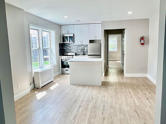 2nd image of 7112 Boulevard East APT 2C