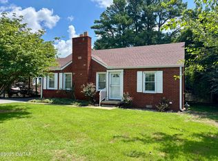 82 Lynwood Dr, Jackson, TN 38301