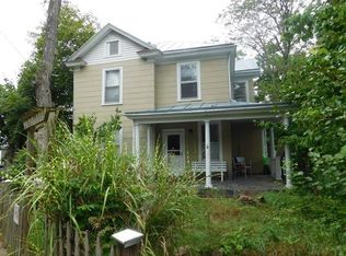 103 McLaughlin St, Lexington, VA 24450