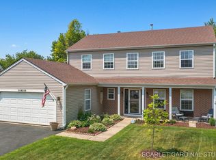 30W208 Oxford Dr, Warrenville, IL