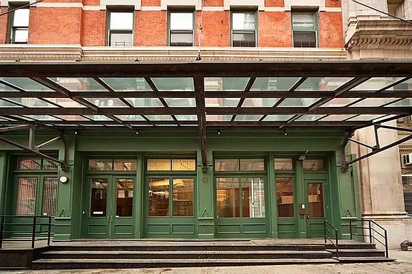 Sold by CORE | media 7