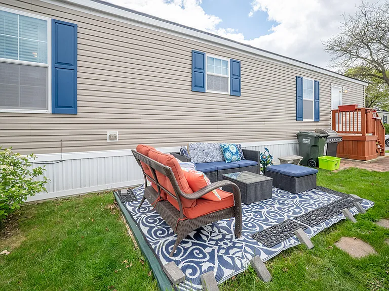 183 Flicker St — Photo 20