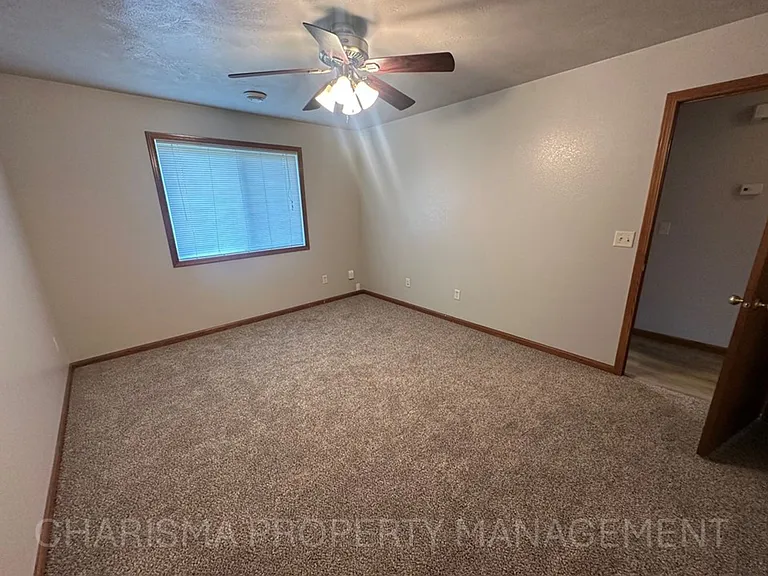 403 N 9th Ave — Photo 19