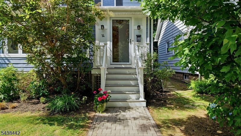 1st image of 14 Gray St