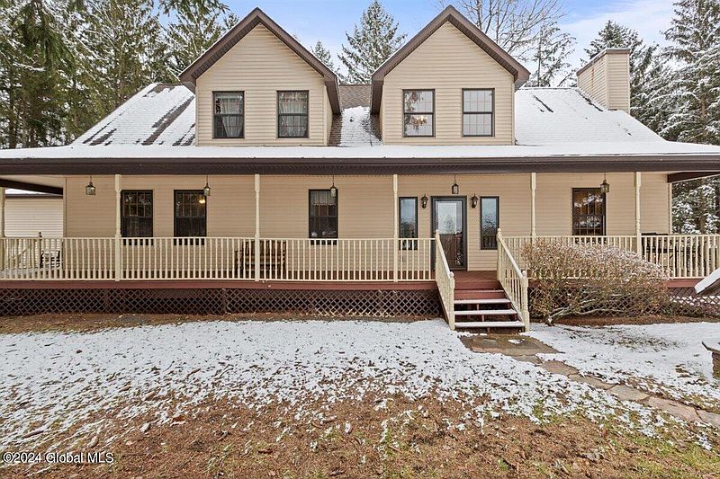 2nd image of 1600 Brookview Station Road