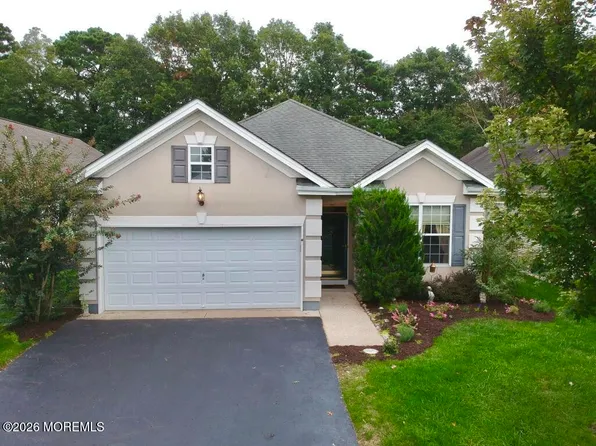 44 Marlow Drive, Jackson, NJ 08527