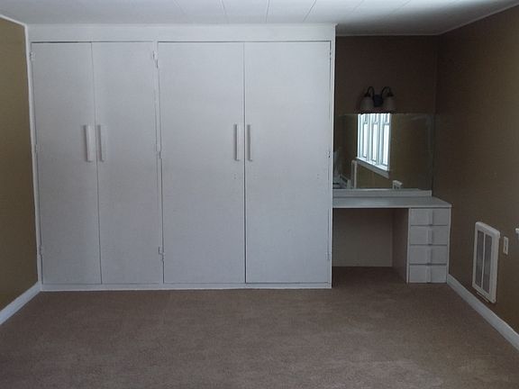2nd story bedroom