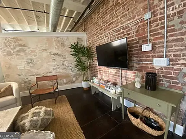 510 Whitehall St SW #103 — Photo 26