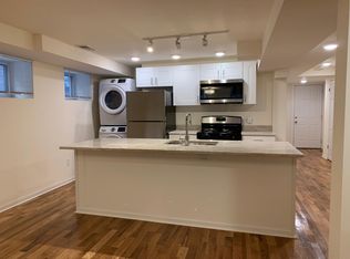 1949 N Hudson Ave #B, Chicago, IL 60614