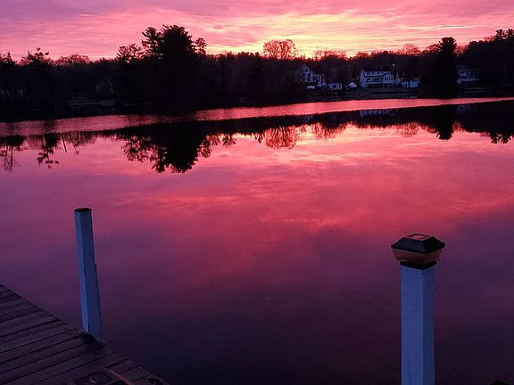 4th image of 7 Arlington Pond Ct