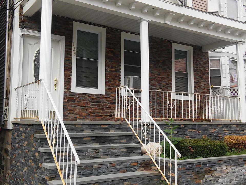 1st image of 133 Webster Ave