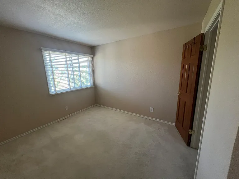 6516 Hirabayashi Dr — Photo 13