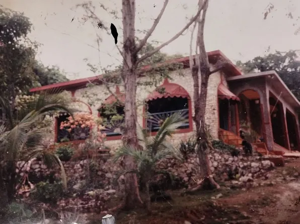 33 W Ella Negril, Bradenton, FL 34207