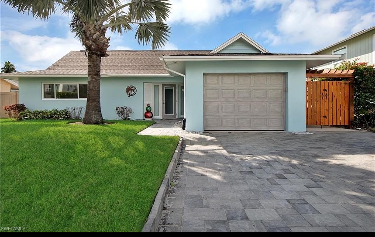 143 Saint Andrews Blvd, Naples, FL 34113 | MLS #2251783 | Zillow, image size:1290x815