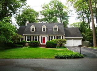 402 Franklin Rd, North Brunswick, NJ 08902