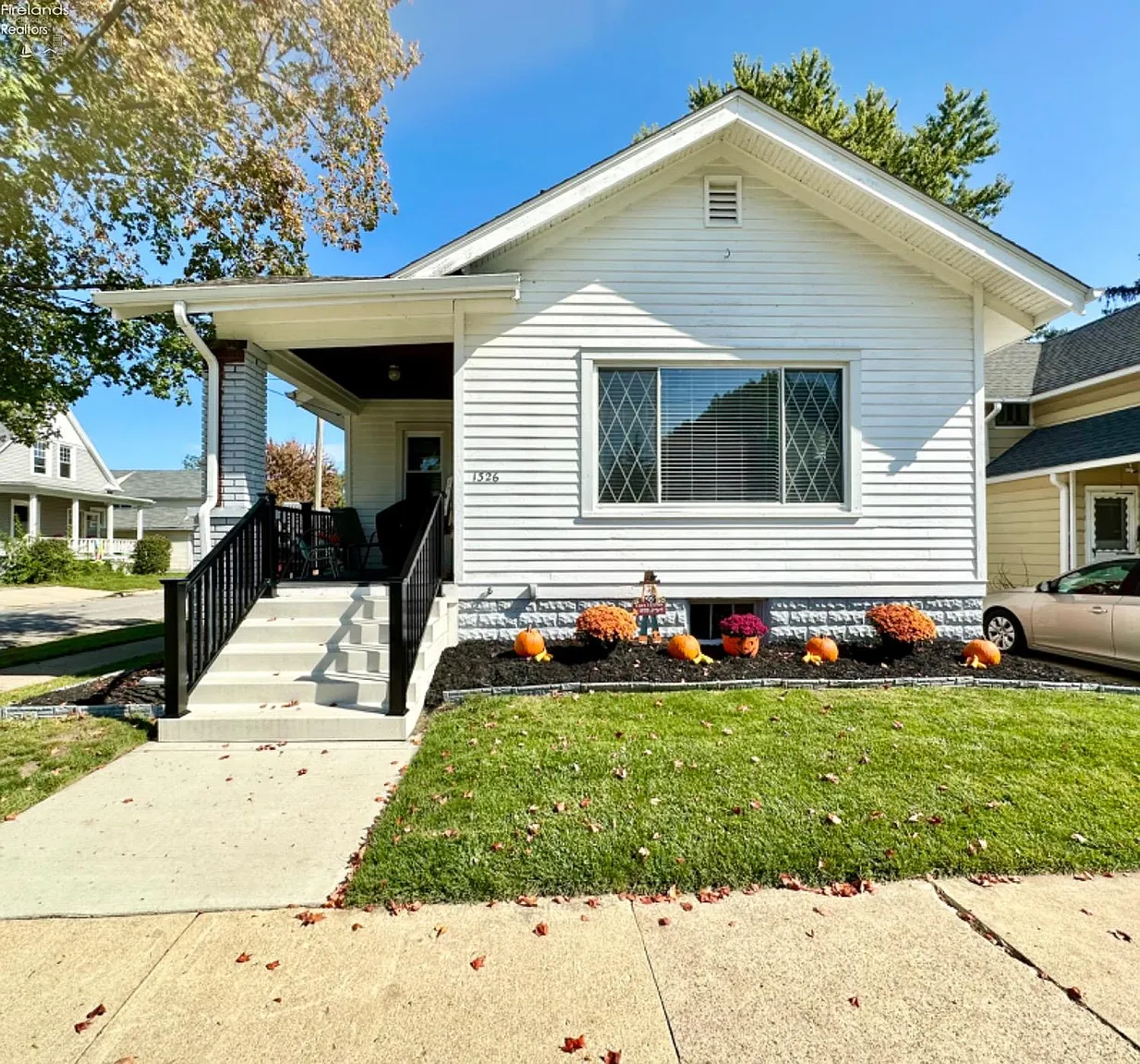 1326 Lindsley St photo 1