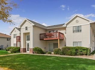 72 Miller Ave SW UNIT 4, Cedar Rapids, IA 52404