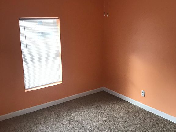 5th image of 3333 N Capitol Ave #3333
