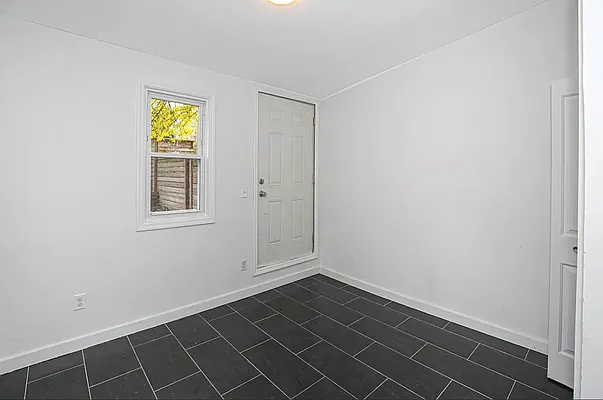 Rented by Premier Metro Realty Corp | media 40