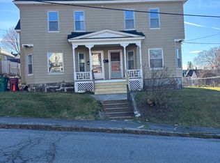 33 13th St #1, Lowell, MA 01850