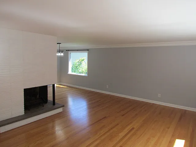 504 Rugby Rd — Photo 2