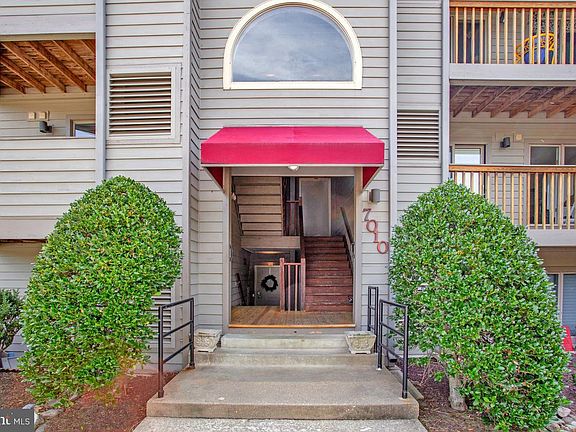5th image of 7010 Channel Village Ct APT 102