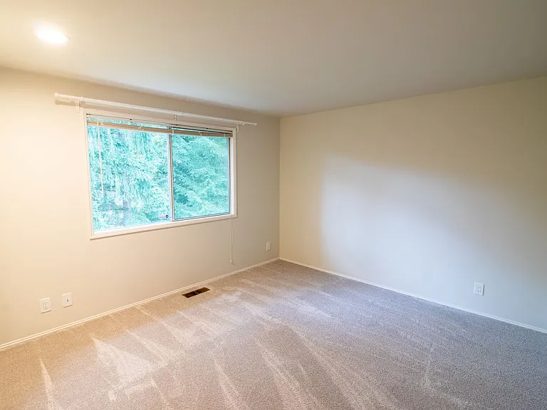 4113 238th Ct SE — Photo 32