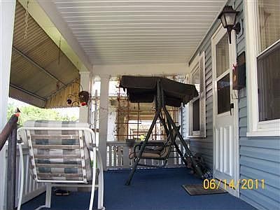 3rd image of 36 Maylan Dr