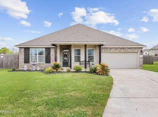 111 Verger Dr, Youngsville, LA 70592