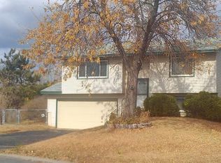 8435 Brunswick Ave N, Brooklyn Park, MN 55443