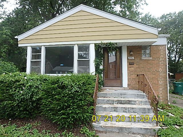 1st image of 9228 S Millard Ave