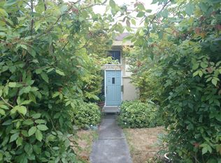 1936 41st Ave SW, Seattle, WA 98116