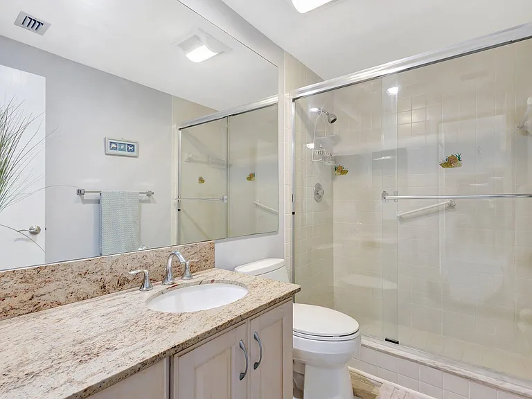 200 Waterway Rd #109 — Photo 29